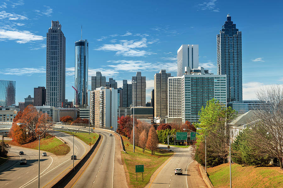 atlanta-georgia-downtown-city-skyline-cavan-images